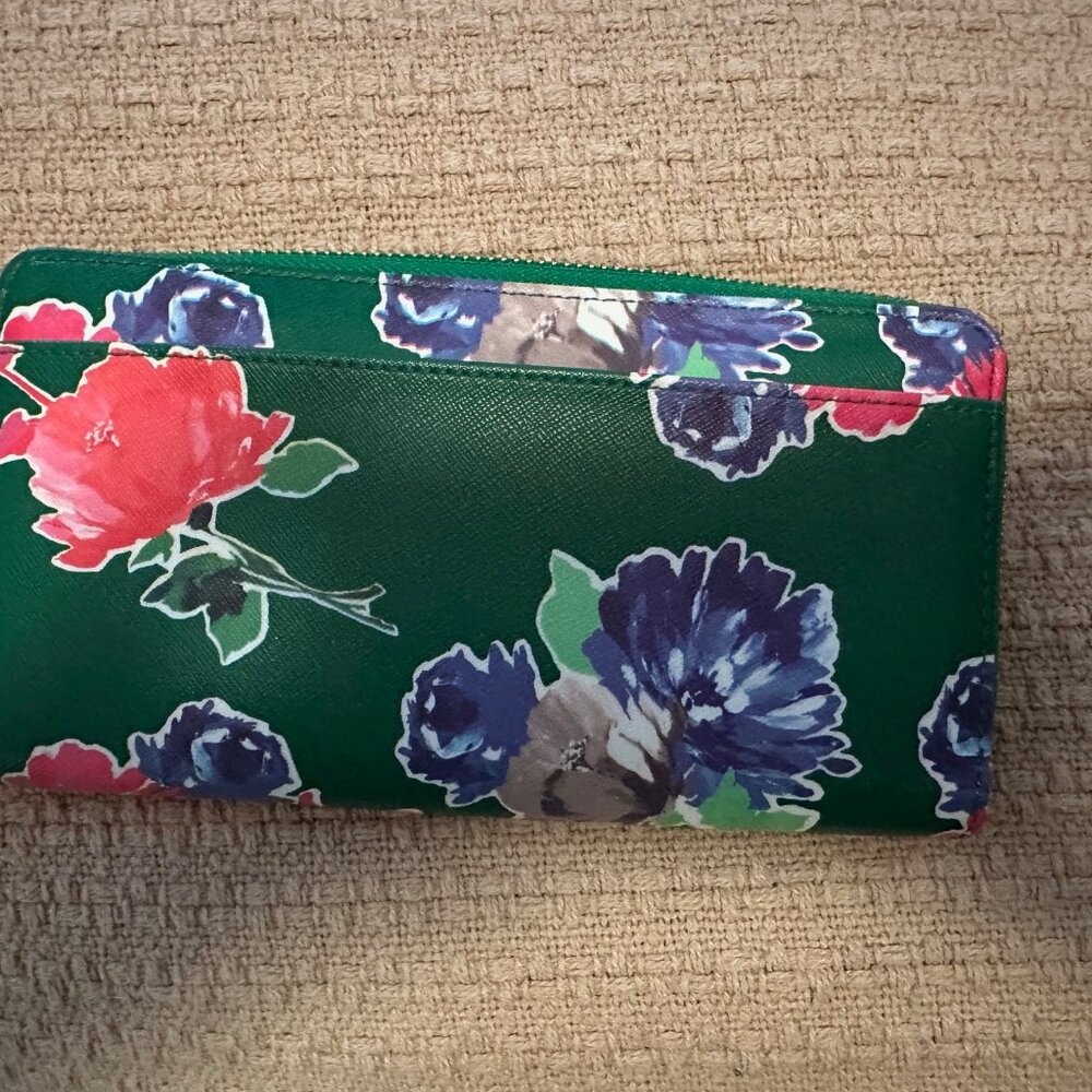 Kate Spade Floral Purse and Wallet - Picture 16 of 16